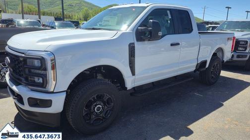 Oxford White 2026 Ford F-250 XL