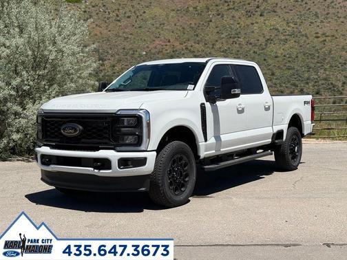 Star White 2026 Ford F-350 Lariat Super Duty