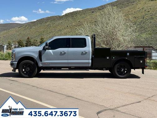 Gray Metallic 2025 Ford F-350 Lariat Super Duty