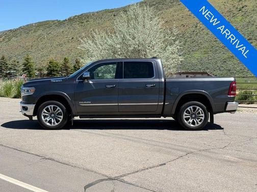 Granite Crystal Clearcoat Metallic 2022 RAM 1500 Limited