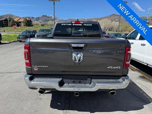 Granite Crystal Clearcoat Metallic 2022 RAM 1500 Limited