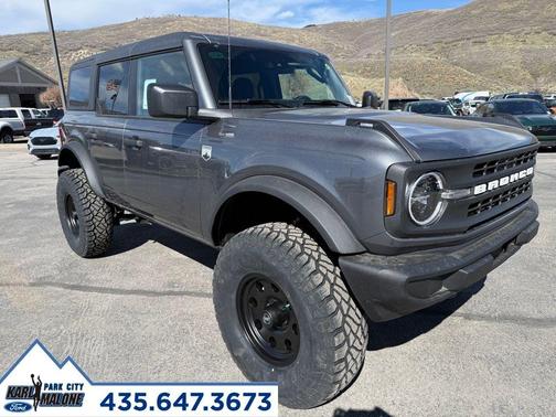 Carbonized Gray Metallic 2026 Ford Bronco Big Bend