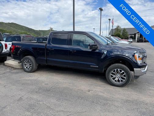 Blue Metallic 2022 Ford F-150 Lariat