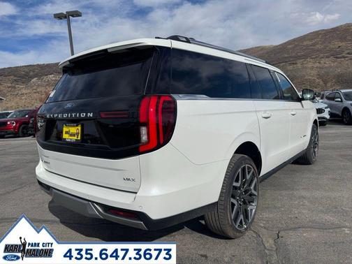 Star White 2026 Ford Expedition Max Platinum