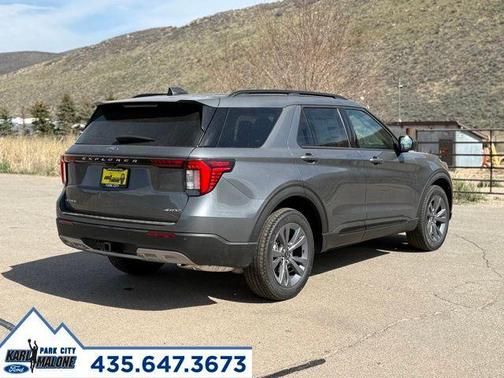 Carbonized Gray Metallic 2026 Ford Explorer Active
