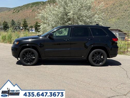 Diamond Black 2020 Jeep Grand Cherokee Altitude