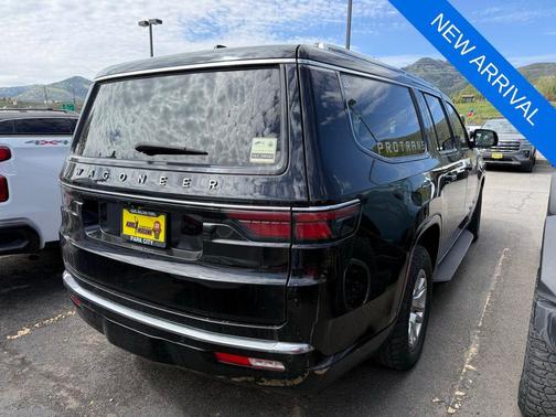 Diamond Black 2024 Jeep Wagoneer L Base