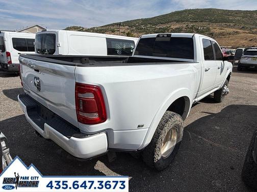 Bright White Clearcoat 2022 RAM 3500 Laramie