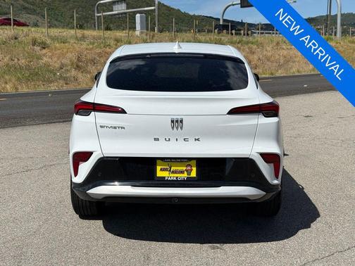 Summit White 2025 Buick Envista Sport Touring