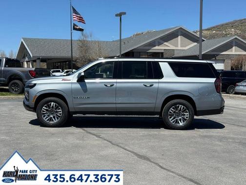 Sterling Gray Metallic 2025 Chevrolet Suburban Z71