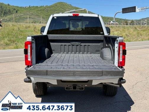 Avalanche 2026 Ford F-350 Lariat Super Duty