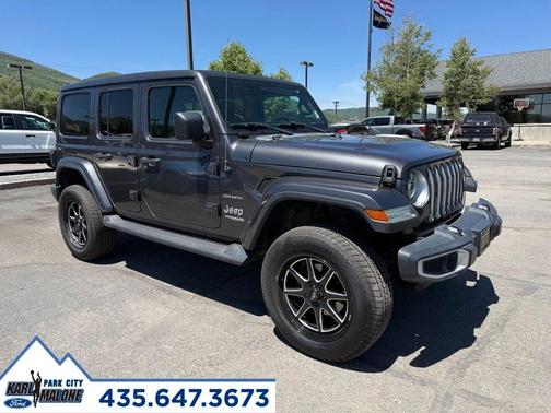 Granite Crystal Clearcoat Metallic 2020 Jeep Wrangler Unlimited Sahara