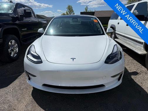 White 2023 Tesla Model 3 Base