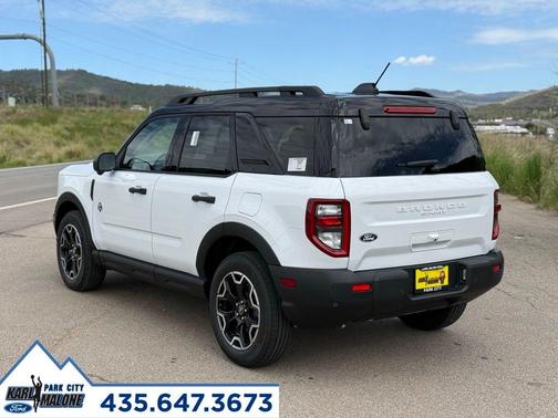 Oxford White 2026 Ford Bronco Sport Outer Banks