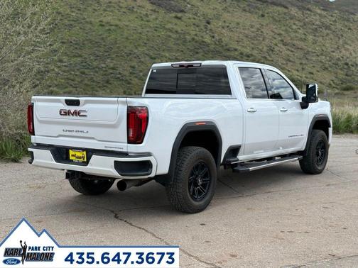 White Frost Tri-Coat 2021 GMC Sierra 2500 Denali