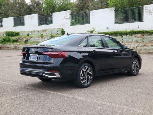 2022 Volkswagen Jetta 1.5T SEL