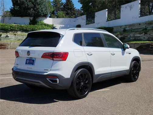 2022 Volkswagen Taos 1.5T SE