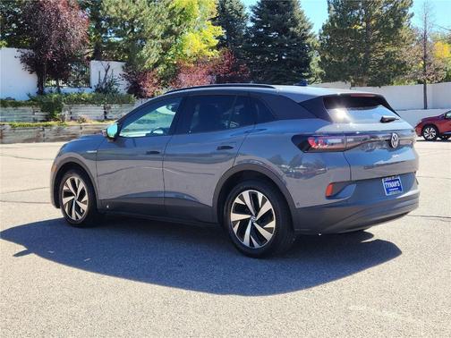 2023 Volkswagen ID.4 Pro