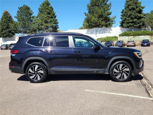 2024 Volkswagen Atlas 2.0T SE