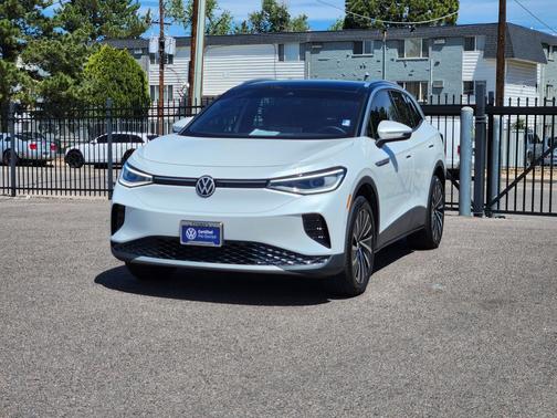 Opal White / Black Roof 2023 Volkswagen ID.4 Pro S Plus