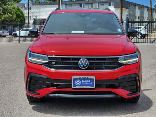 Kings Red 2024 Volkswagen Tiguan 2.0T SE R-Line Black