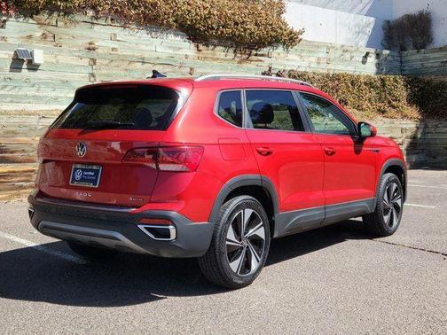 2024 Volkswagen Taos 1.5T SE