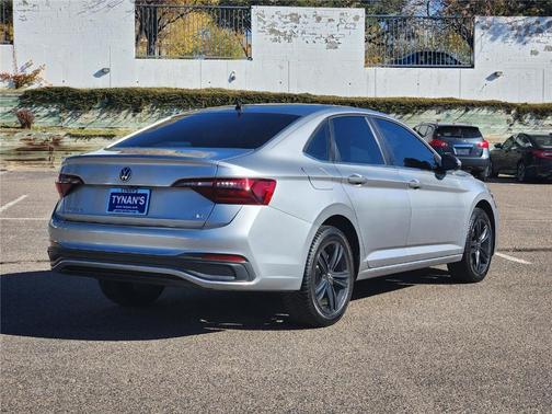 2022 Volkswagen Jetta 1.5T SE