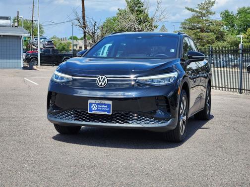 Deep Black Pearl Effect 2023 Volkswagen ID.4 Pro