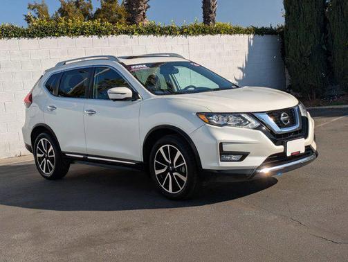 2020 Nissan Rogue SL