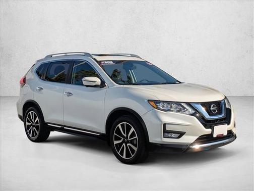 2020 Nissan Rogue SL