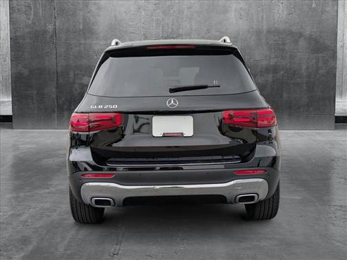 2025 Mercedes-Benz GLB 250 Base