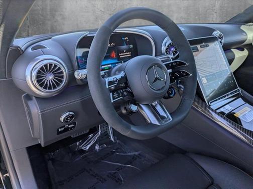 2025 Mercedes-Benz AMG SL 63 Base