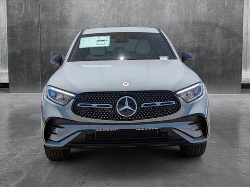 2025 Mercedes-Benz GLC 300 Base