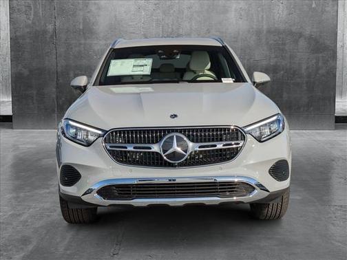 2025 Mercedes-Benz GLC 350e Base