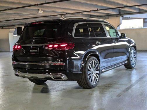 2026 Mercedes-Benz Maybach GLS 600 4MATIC