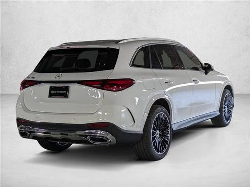 2026 Mercedes-Benz GLC 300 Base