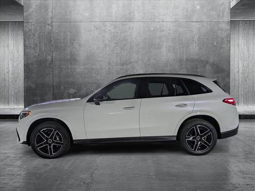 2025 Mercedes-Benz GLC 300 Base