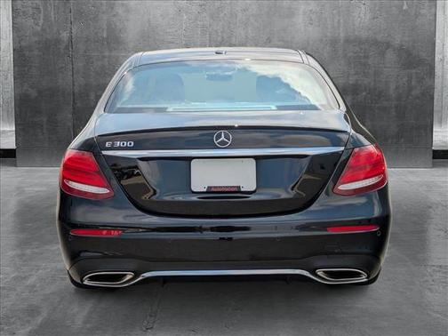 2017 Mercedes-Benz E-Class E 300