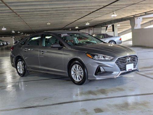 Machine Gray 2019 Hyundai SONATA SE
