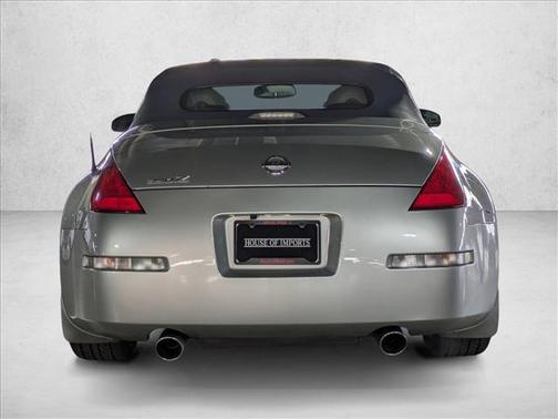 2005 Nissan 350Z Touring