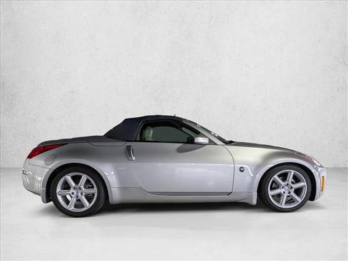 2005 Nissan 350Z Touring