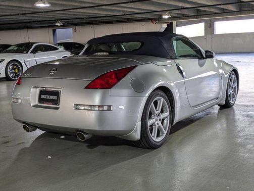 2005 Nissan 350Z Touring