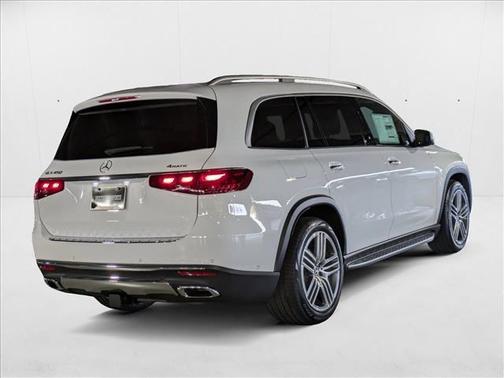2026 Mercedes-Benz GLS 450 4MATIC