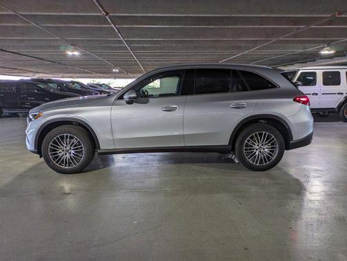 2026 Mercedes-Benz GLC 300 Base