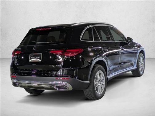 2026 Mercedes-Benz GLC 300 Base