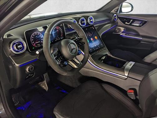2025 Mercedes-Benz AMG C 63 S E Performance