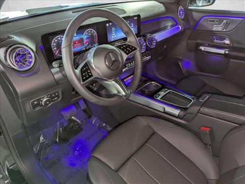 Night Black 2025 Mercedes-Benz GLB 250 4MATIC