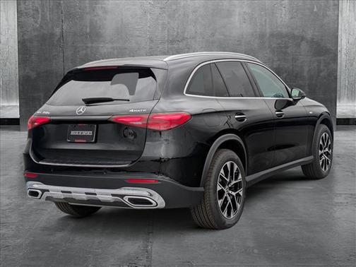 2025 Mercedes-Benz GLC 350e Base