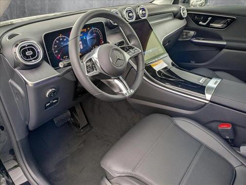 2025 Mercedes-Benz GLC 350e Base