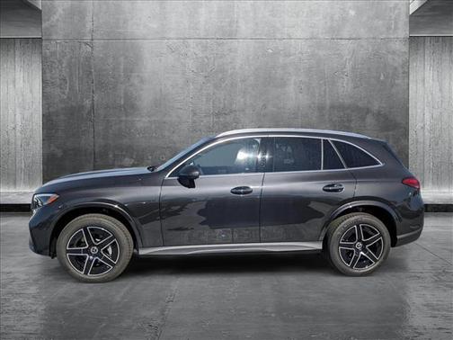 2025 Mercedes-Benz GLC 300 4MATIC